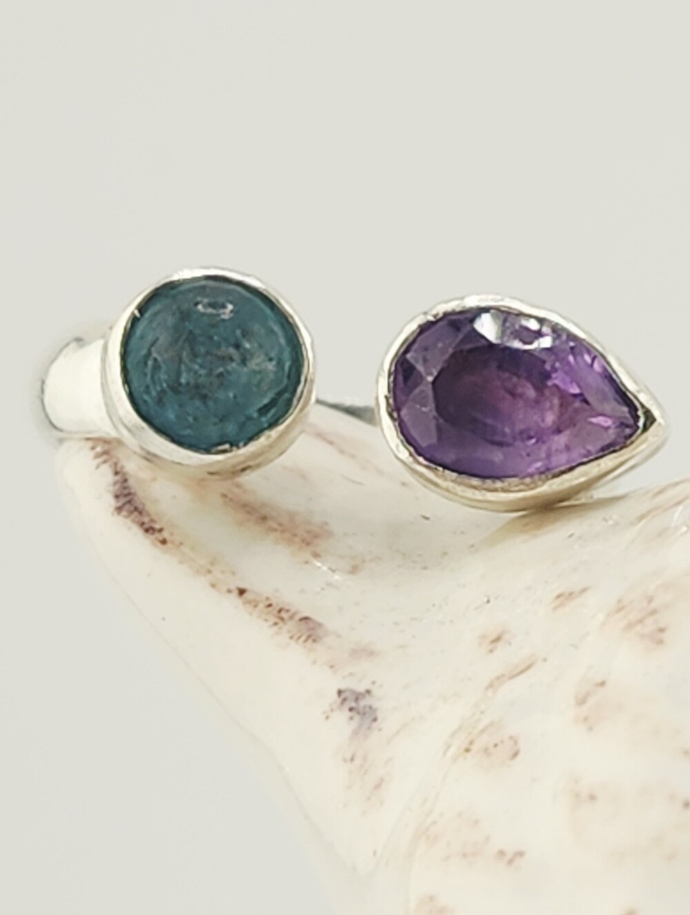 AQUAMARINE & AMETHYST RING STONES ADJUSTABLE  HANDMADE RING IN STERLING SILVER 9